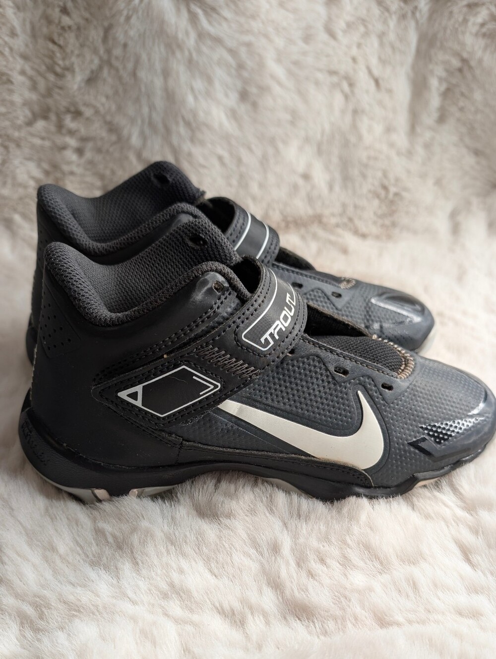 Nike Trout Cleats For Kids.